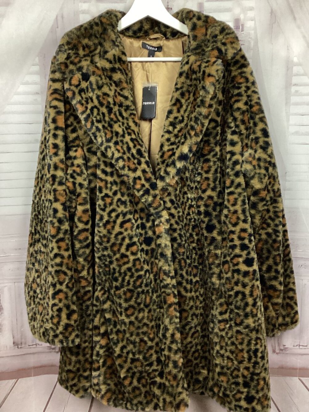 Torrid Cheetah Longline Faux Fur Coat NWT 24